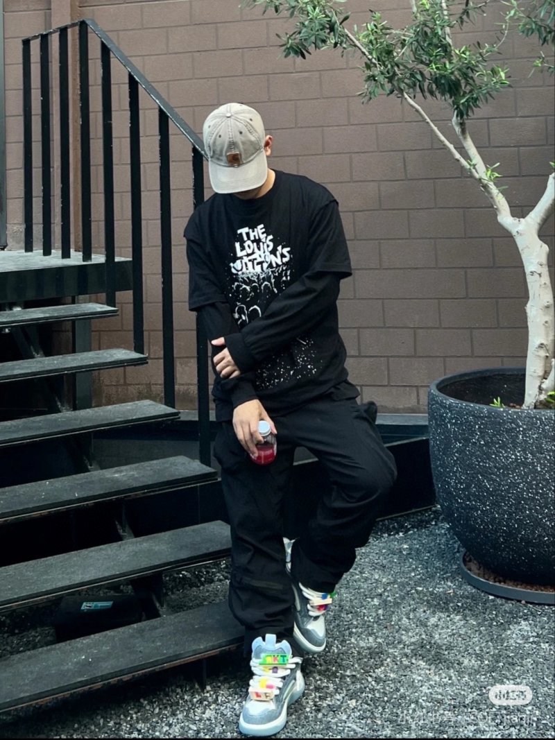 Black Graphic Print Short Sleeve T-Shirt view