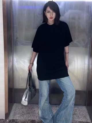 Balenciaga Black Logo T-Shirt view 4