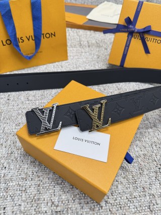 Louis Vuitton LV Initials Black Leather Belt