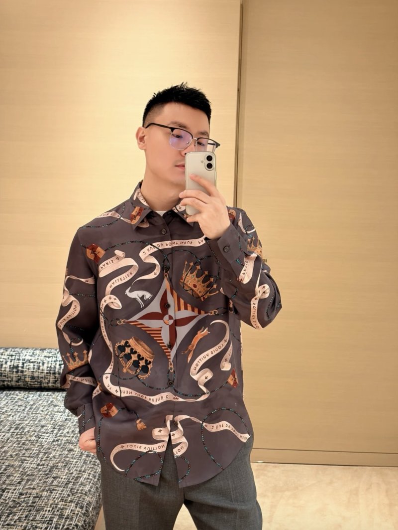 Louis Vuitton Crown Print Silk Long Sleeve Shirt Navy view