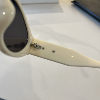 Dior Oval Frame Sunglasses - White/Black view 8