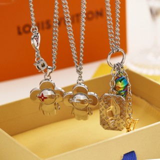 LV Shell Monogram Pendant Necklace Silver view 9