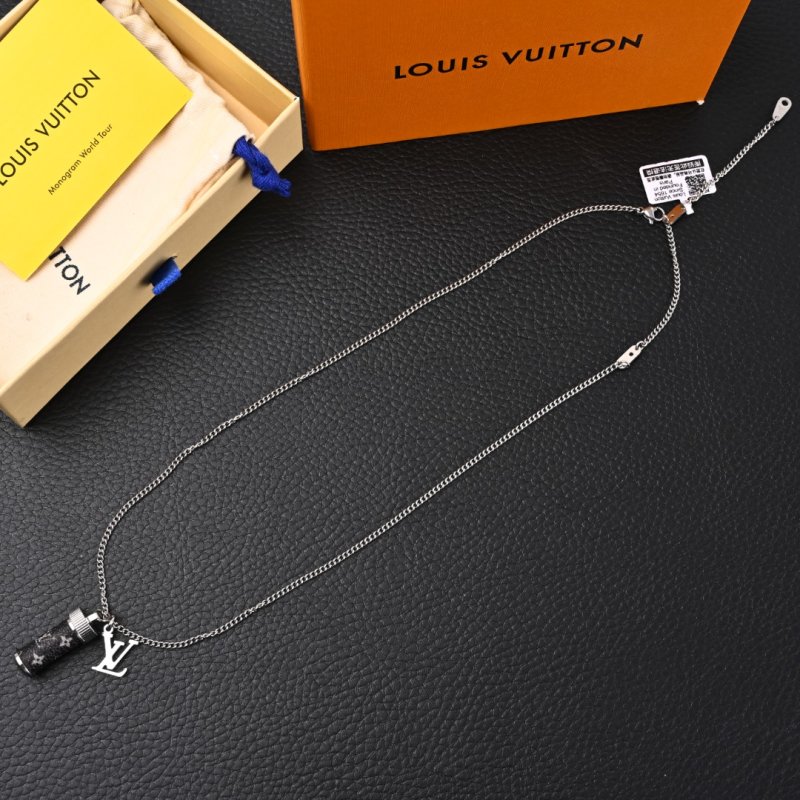 Louis Vuitton LV Monogram Flower Black Pendant Necklace