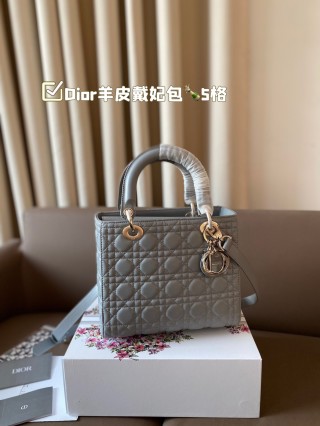 Dior Lady Dior Quilted Lamb Leather Tote Bag Nude Beige view 2