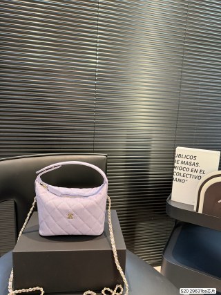 Chanel Quilted Hobo Bag Light Pink view 2