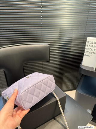 Chanel Quilted Hobo Bag Light Pink view 7