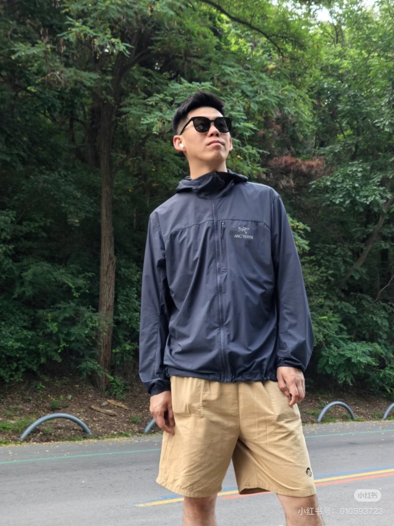 Arc'teryx Navy Windbreaker Jacket