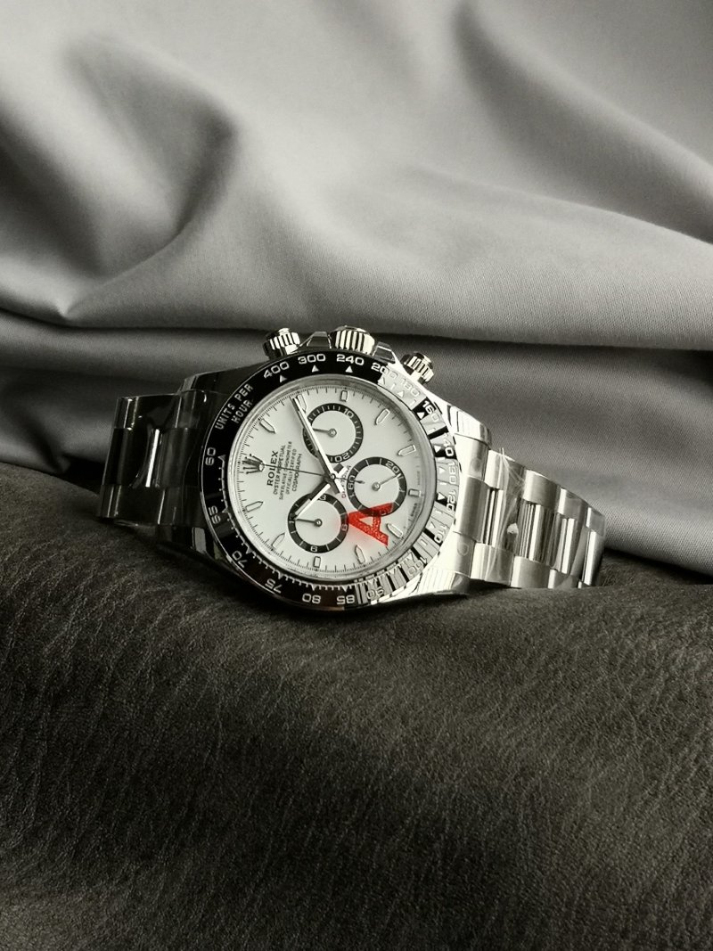 Rolex Daytona Chronograph Steel White Dial M126500LN-0001 view