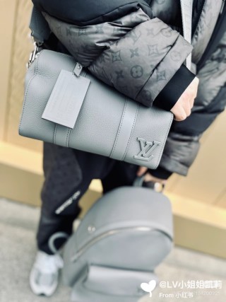 Louis Vuitton Epi Leather Wallet Grey