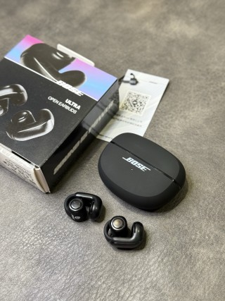 Bose Ultra Open-Ear Clip Earphones Black view 4