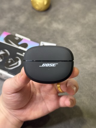 Bose Ultra Open-Ear Clip Earphones Black view 6