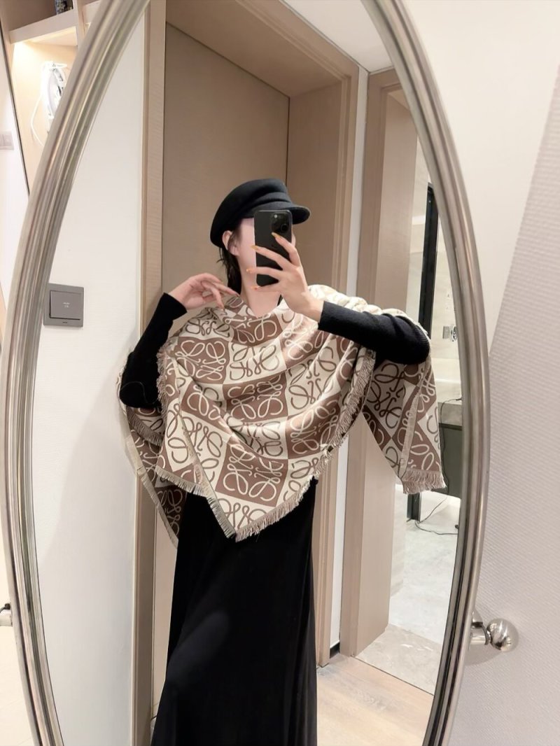 Loewe Anagram Reversible Cashmere Scarf Beige/Cream view