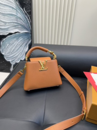 Louis Vuitton Capucines BB Cognac Leather Handbag