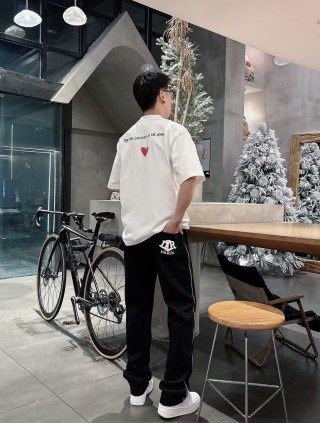 White Heart Logo Short Sleeve T-Shirt