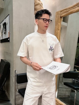 Louis Vuitton Monogram Diamond Print White T-Shirt view 2