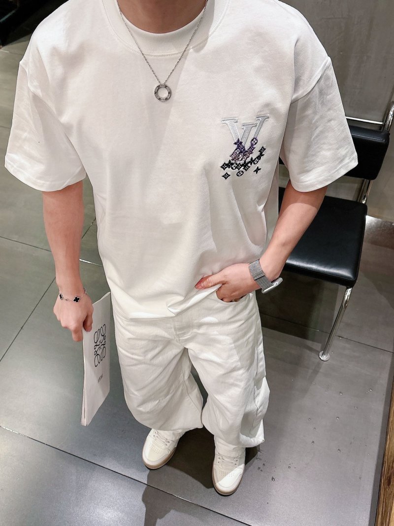 Louis Vuitton Monogram Diamond Print White T-Shirt view