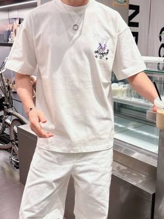 Louis Vuitton Monogram Diamond Print White T-Shirt view 9