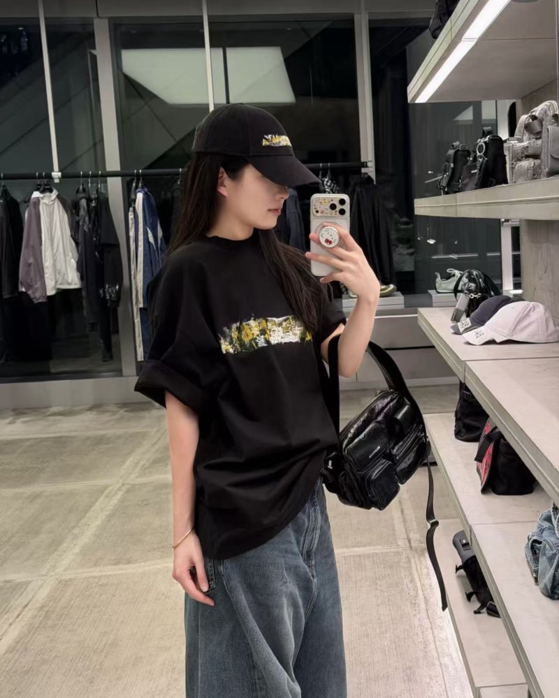 Black Gold Foil Graphic Short Sleeve T-Shirt view