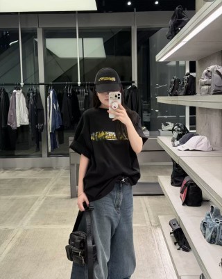 Black Gold Foil Graphic Short Sleeve T-Shirt view 6