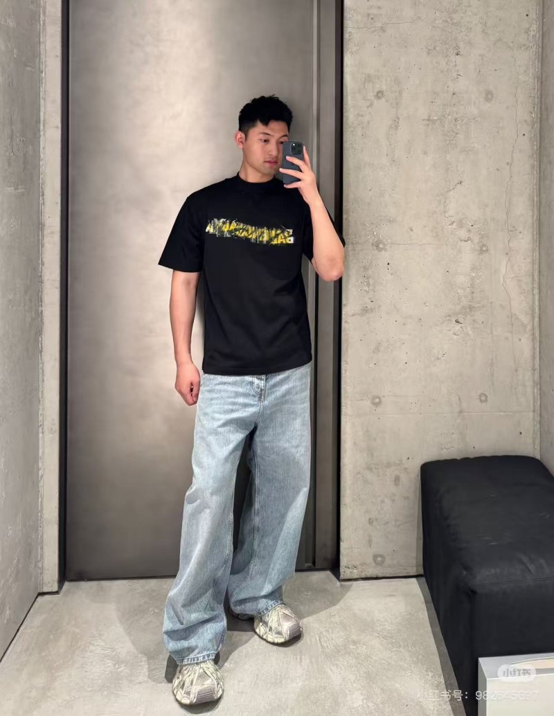 Black Gold Foil Graphic Short Sleeve T-Shirt view