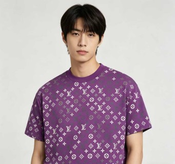 Louis Vuitton Monogram Purple Short Sleeve T-Shirt view 3