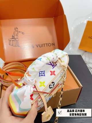 Louis Vuitton Vanity Multicolor Monogram Box Bag White 24SS view 4