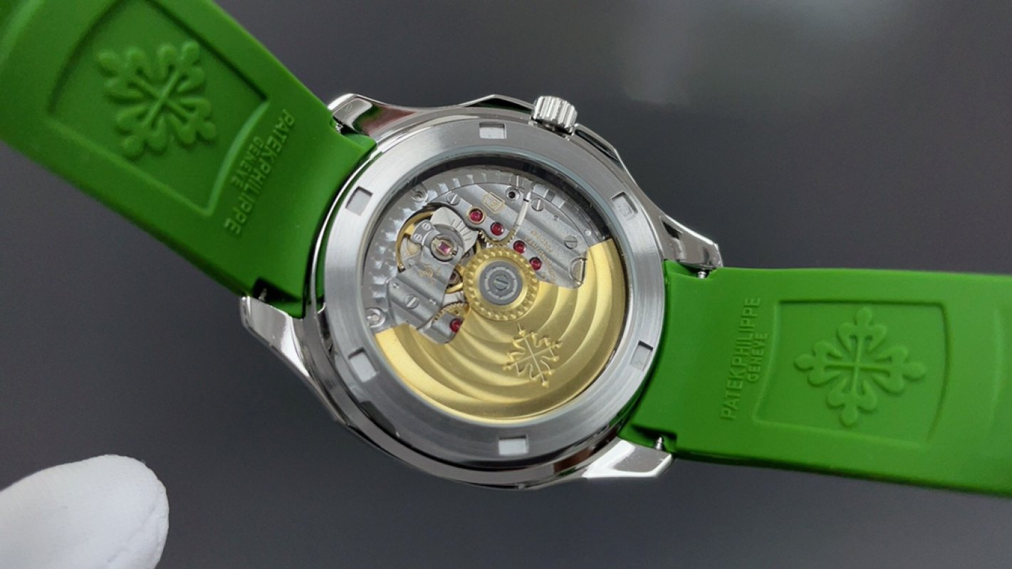 Patek Philippe Aquanaut Luce Green Dial Diamond Bezel Watch view