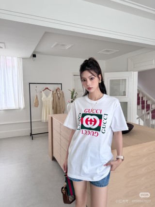 Gucci Logo Print White T-Shirt view 6
