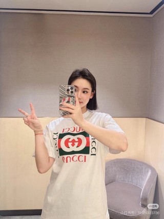 Gucci Logo Print White T-Shirt view 8