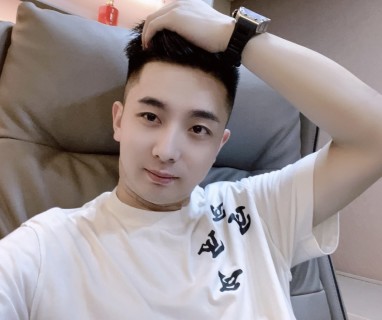 Louis Vuitton LV Monogram White Short Sleeve T-Shirt