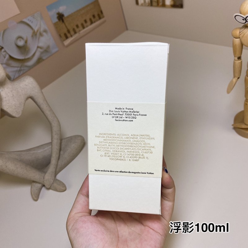 Louis Vuitton Ombre Nomade Eau de Parfum 100ml view