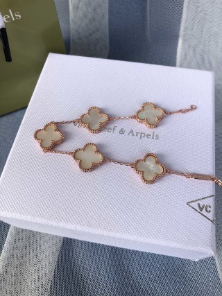 Van Cleef & Arpels Four-Leaf Clover Rose Gold Bracelet view 2