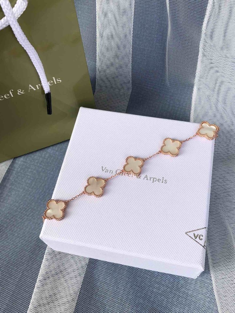 Van Cleef & Arpels Four-Leaf Clover Rose Gold Bracelet view