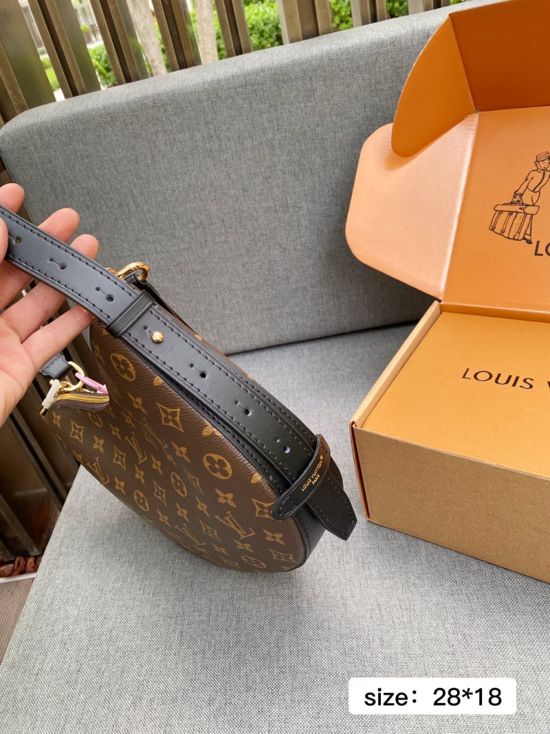 Louis Vuitton Monogram Cookie BB Shoulder Bag view