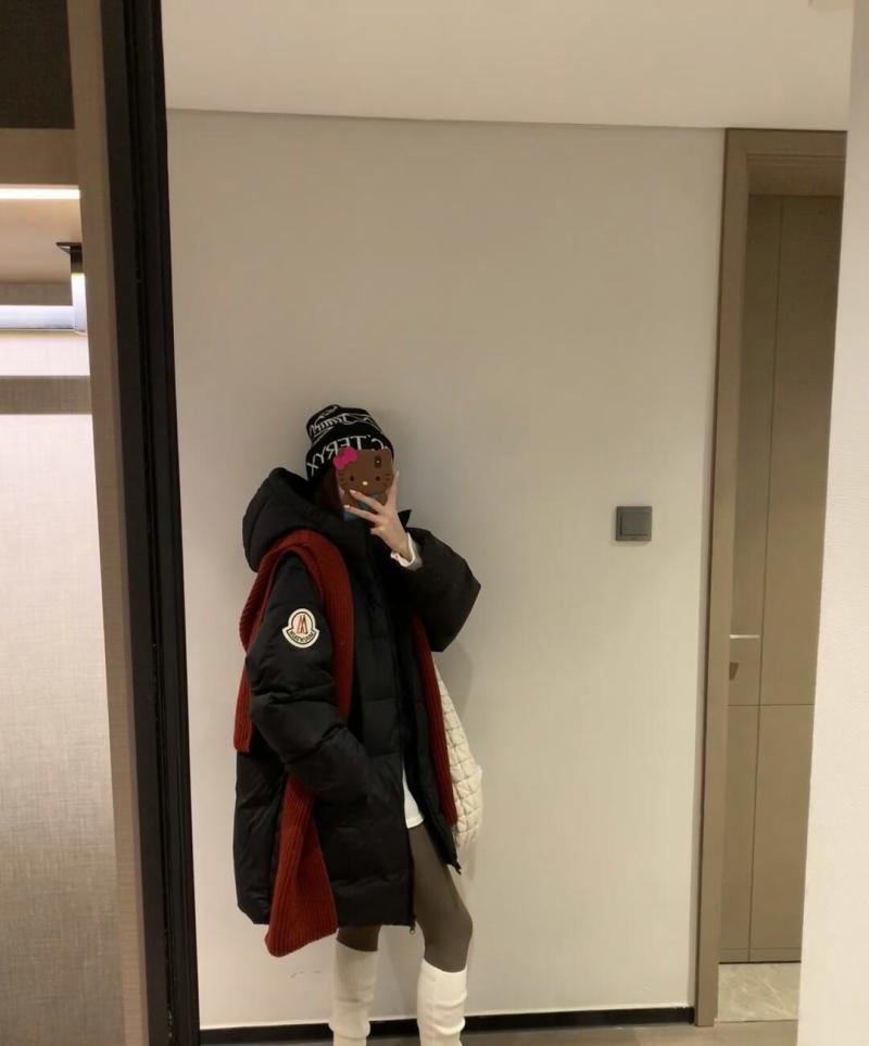Black Puffy Down Jacket Oversized Fit view
