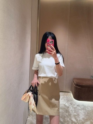 Burberry Heart Logo White T-Shirt view 4