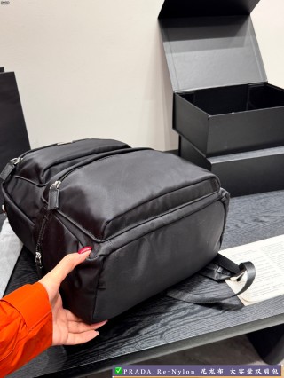 Prada Re-Nylon Black Backpack 32x38cm view 5