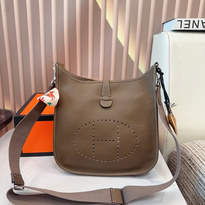 Hermès Evelyne Perforated Leather Shoulder Bag - Taupe view