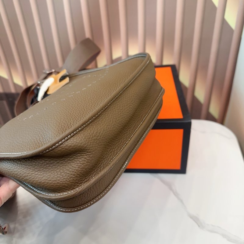 Hermès Evelyne Perforated Leather Shoulder Bag - Taupe view