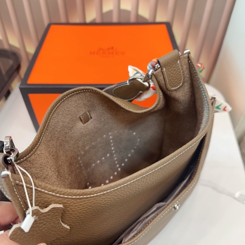 Hermès Evelyne Perforated Leather Shoulder Bag - Taupe view