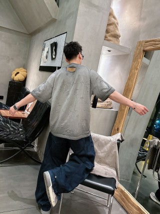 Louis Vuitton Monogram Short Sleeve T-Shirt Grey view 5
