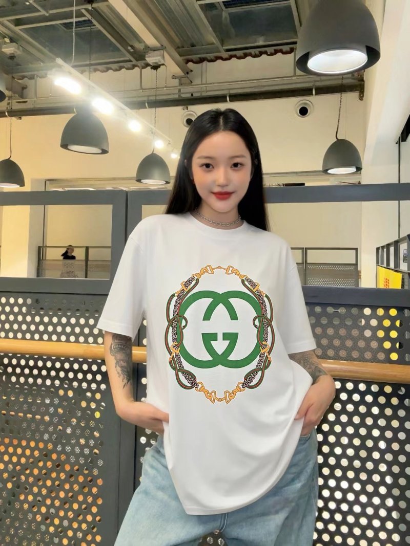 Gucci GG Logo White Short Sleeve T-Shirt view