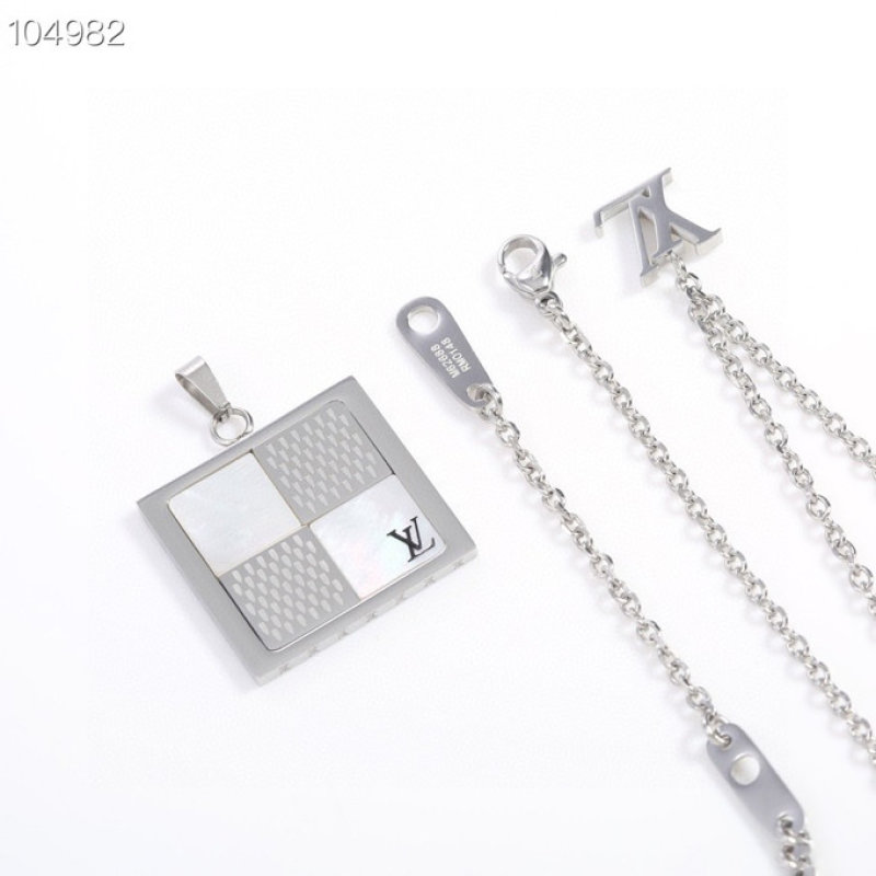 Louis Vuitton Shell Detail Square Pendant Necklace Silver view