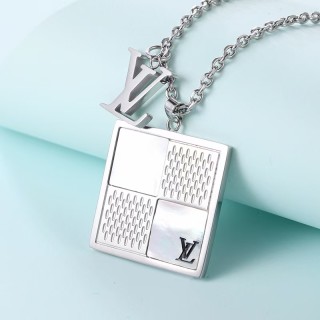 Louis Vuitton Shell Detail Square Pendant Necklace Silver view 9