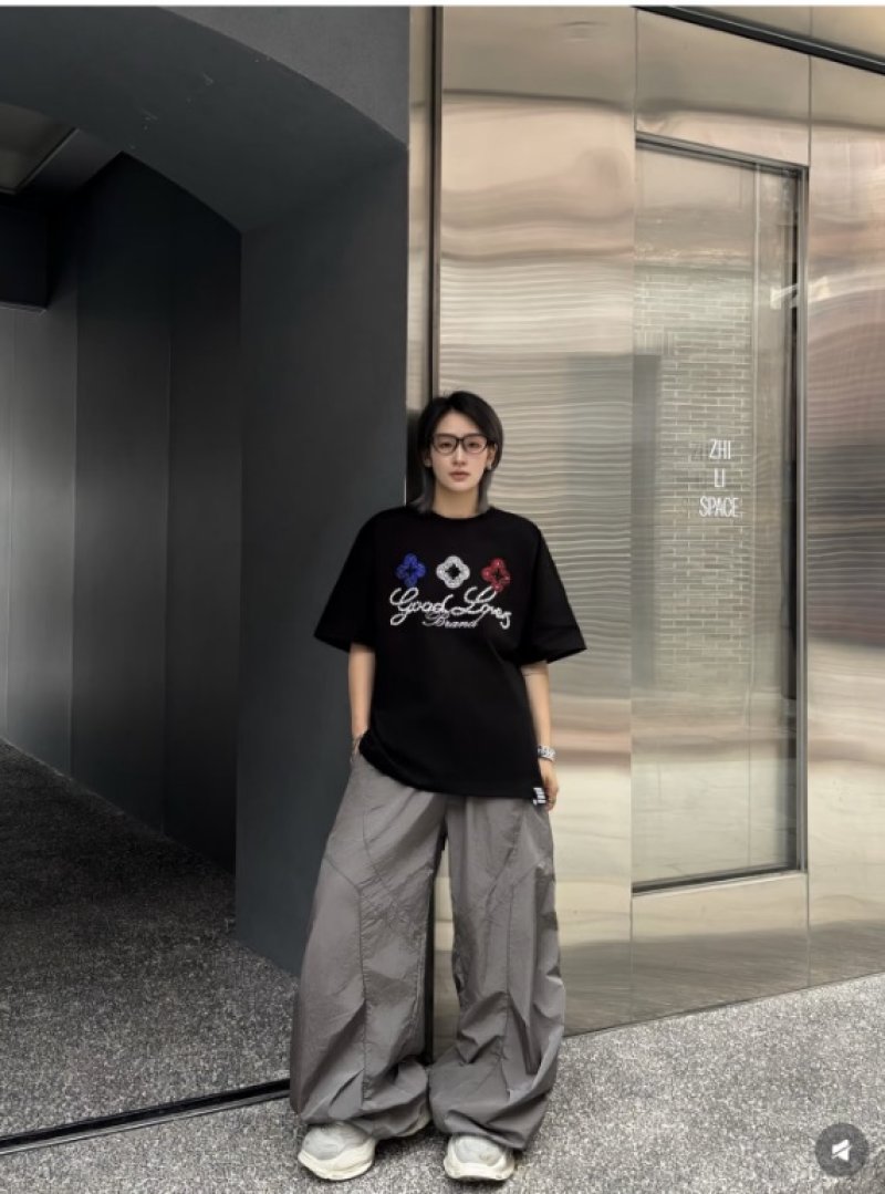 Black Graphic Logo Short Sleeve T-Shirt