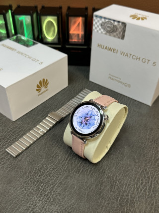 Huawei Watch GT5 Mini Women's Smartwatch Silver view 3