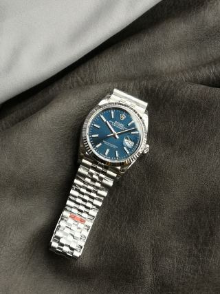 Rolex Datejust 36mm Steel Blue Dial Automatic Watch view 5