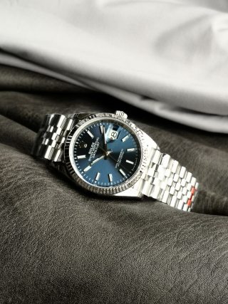 Rolex Datejust 36mm Steel Blue Dial Automatic Watch view 6