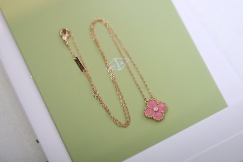 Van Cleef & Arpels Rose Gold Pink Tourmaline Clover Pendant Necklace view 7