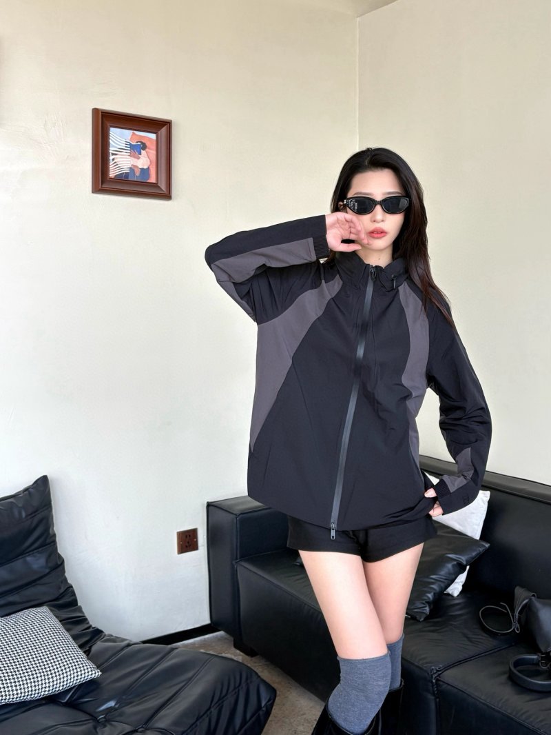 Black Oversized Blazer Jacket with Contrast Sleeves view